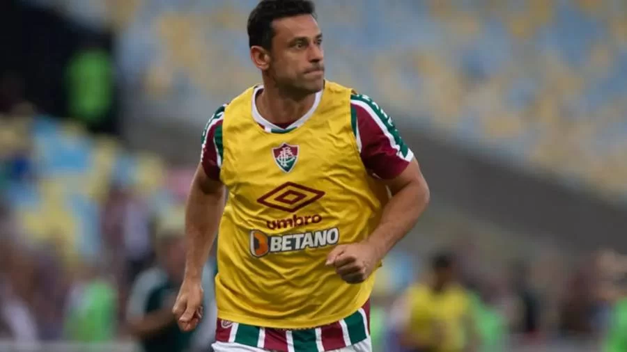 Vídeo: Fred, ídolo do fluminense, é alvo de assaltantes Ã  mão armada no Rio