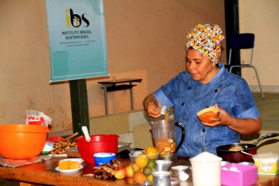 Chef tocantinense Ruth Almeida fala sobre sua trajetória na cozinha e compartilha dicas preciosas para a ceia das festasÂ deÂ fimÂ deÂ ano