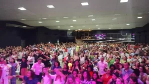 ConferÃªncia Ouça reúne centenas de fiéis em Araguaína; confira