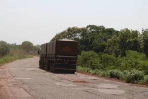 Trecho de rodovia que liga Colinas ÃÂ¡ Palmeirante continua intrafegÃÂ¡vel