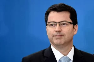 Cafarelli deixa presidÃªncia do Banco do Brasil e vice assumirÃÂ¡