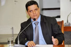 Clima político em Araguaína: Jorge Frederico defende uma Araguaína desburocratizada e sem impostos abusivos; Wagner vai para o UB