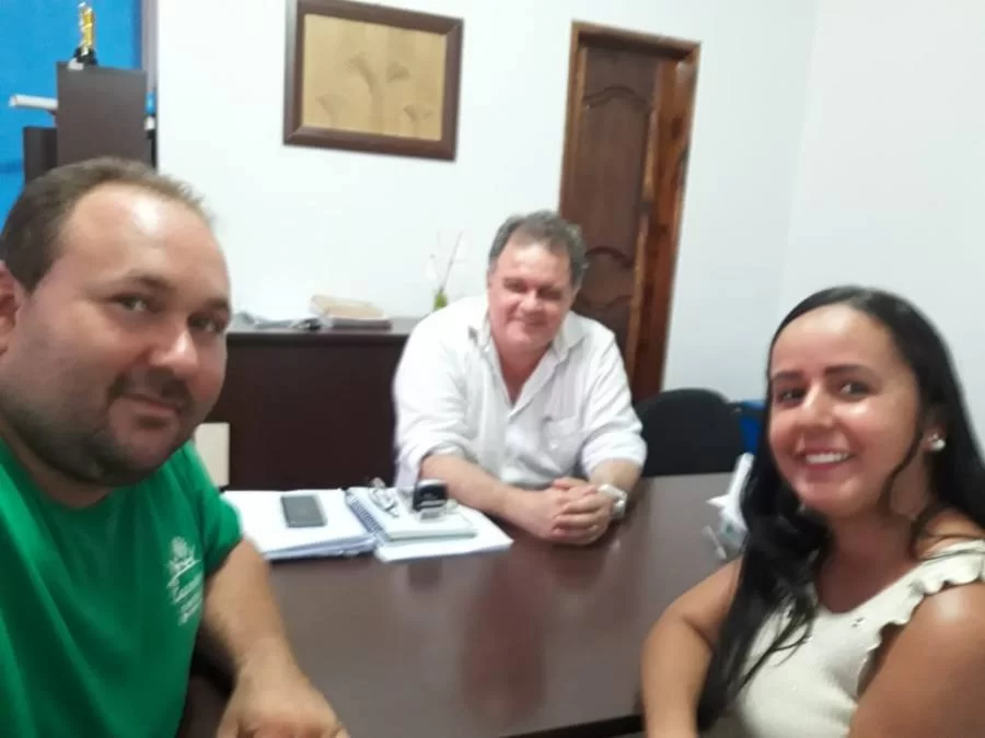 Renato Castro se reÃÂºne com prefeito de Colinas e confirma sua prÃÂ© candidatura para vereador na base do prefeito