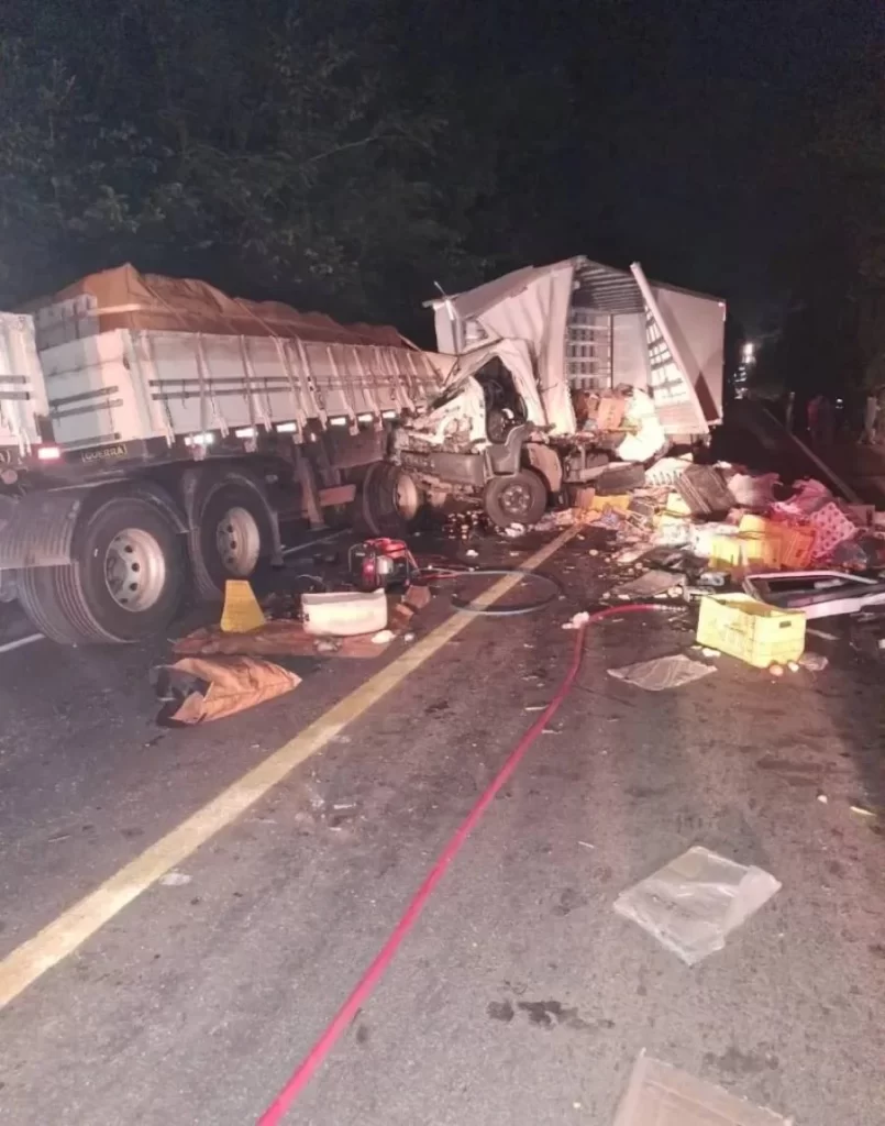 Acidente na BR-153 em Paraíso do Tocantins deixa um morto e feridos