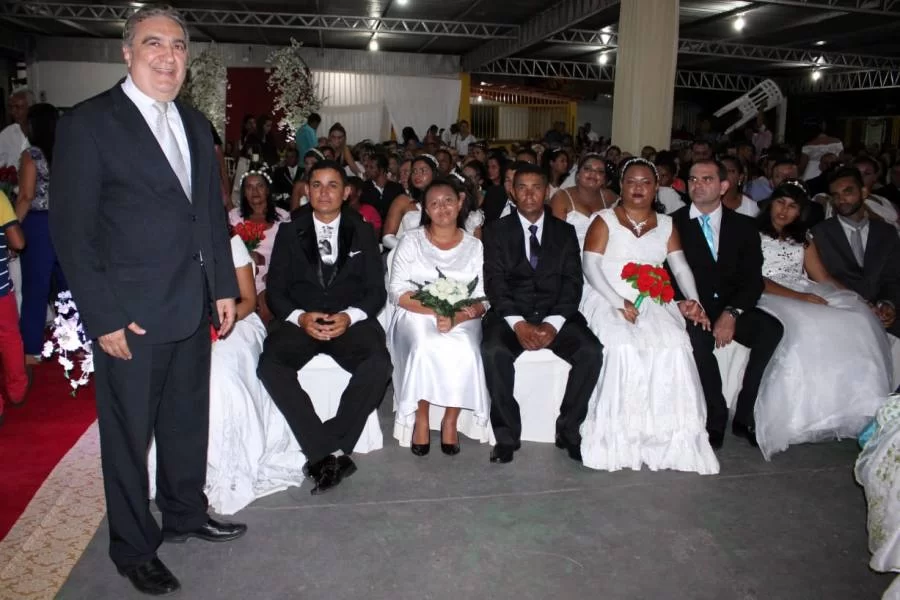 Casamento ComunitÃÂ¡rio oficializou a uniÃÂ£o de 100 casais em Gurupi