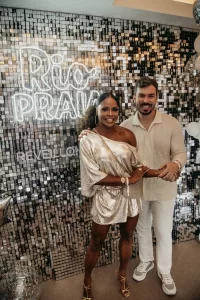Famosos curtem a virada na segunda edição do Rio Praia Réveillon comandada pelo RP Alan Victor