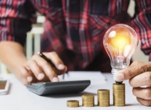 Mais de 99 mil famílias podem aderir Tarifa Social de Energia; descontos podem chegar a 65%