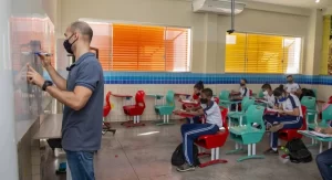 Rede municipal de ensino de Palmas adia em trÃªs dias, retorno das aulas