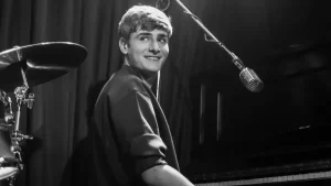 Em entrevista exclusiva, ator multifacetado Sam Sabbá, compartilha momentos marcantes da carreira