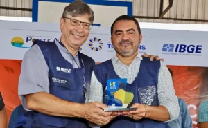 No portal do Jalapão, Wanderlei Barbosa participa ao lado de presidente do IBGE de divulgação do Censo Internacional 2022