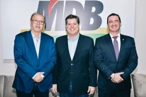 Bastidores: deputado federal Alexandre Guimarães articula ida ao MDB