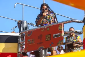 Fundador e cantor da Banda Olodum, Lazinho, fala com exclusividade ao DT sobre carreira