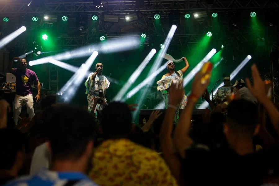 ATTOOXXÃ anima carnaval do Pelourinho; confira como foi