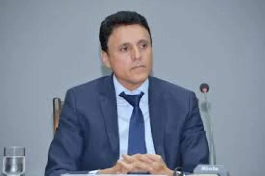 PEC do Teto do funcionalismo fica de fora da pauta desta quarta na AL