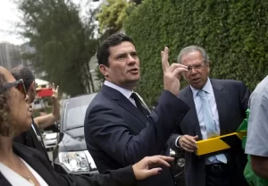 Moro aceita convite de Bolsonaro para comandar o MinistÃÂ©rio da JustiÃÂ§a