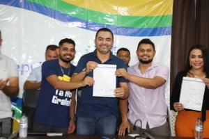 Pré-candidato a prefeito de São Bento do Tocantins Ernandes Fernandes se filia ao Republicanos
