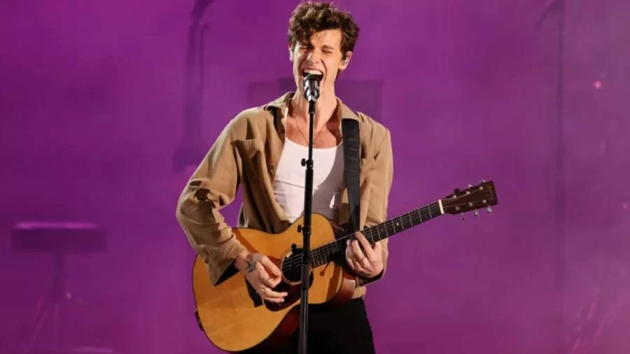 O efeito Shawn Mendes: como o cantor virou fenômeno absoluto no Brasil e domina playlists, moda e redes sociais