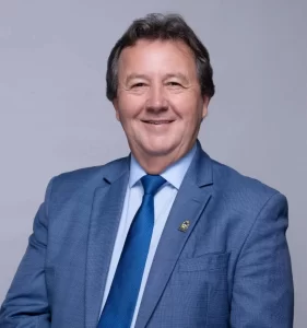 Soprando as velinhas! Deputado Vilmar comemora mais um ano de vida