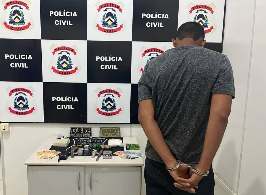 Homem com dois mandados de prisão  é preso com drogas e munições, em Palmas