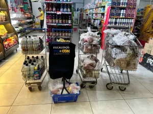 Procon divulga balanço da "Operação De Olho no Prazo de Validade" com mais de 14.000 produtos apreendidos