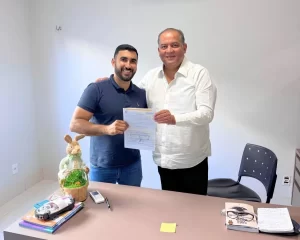 Empresário Zé Luiz da 63 se reúne com senador Eduardo Gomes e anuncia pré-candidatura a vereador em Palmas