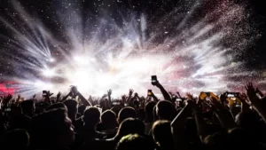 Vai ao Lollapalooza: como aproveitar a maratona de shows e adotar cuidados para se manter saudável