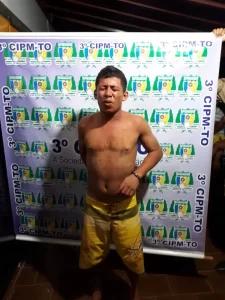 Velho conhecido da polÃÂ­cia ÃÂ© pego apÃÂ³s furtar loja no centro de Colinas