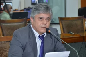 Governador tira Eduardo Dertins da liderança e nome ainda está em análise