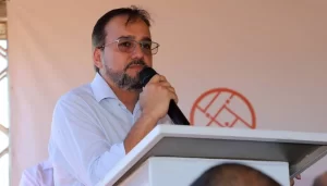 Ex-secretário Beto Lima deixa Indústria e Comércio; carta destaca R$ 10 bilhões em investimentos e governo ainda não definiu substituto