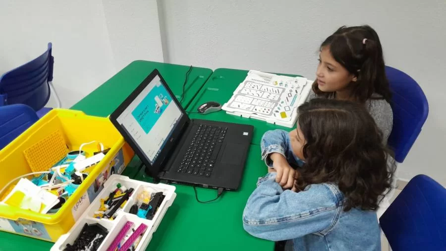 SESI inicia aulas de Robótica Educacional para crianças em Palmas