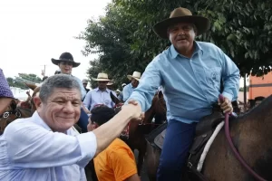 Deputado Ivory de Lira participa da 41ª Cavalgada em Miracema do Tocantins