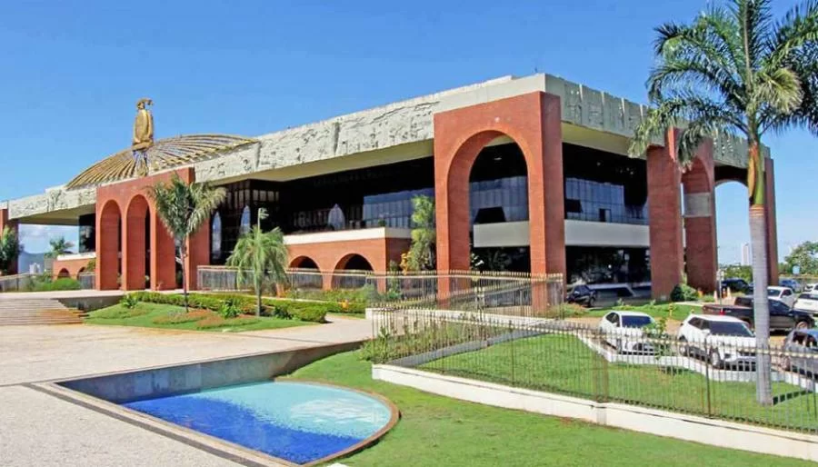 Governo do Tocantins, informa que antecipará salários dos servidores e paga R$ 279 milhões nesta sexta, 26