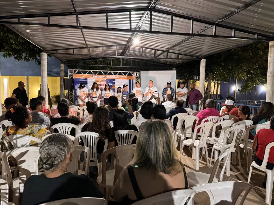Ao lado de Amastha e líderes, Ãlvaro A7 reúne moradores e lança Frente "Luzimangues merece mais": "somos a alternativa mais viável"