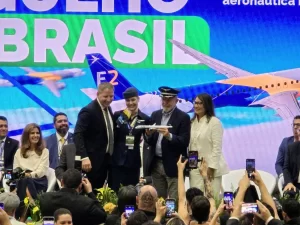 Maior operadora de aviões brasileiros de última geração, Azul receberá 13 novas aeronaves Embraer 195-E2 em investimento de mais de R$3 bilhões em 2024