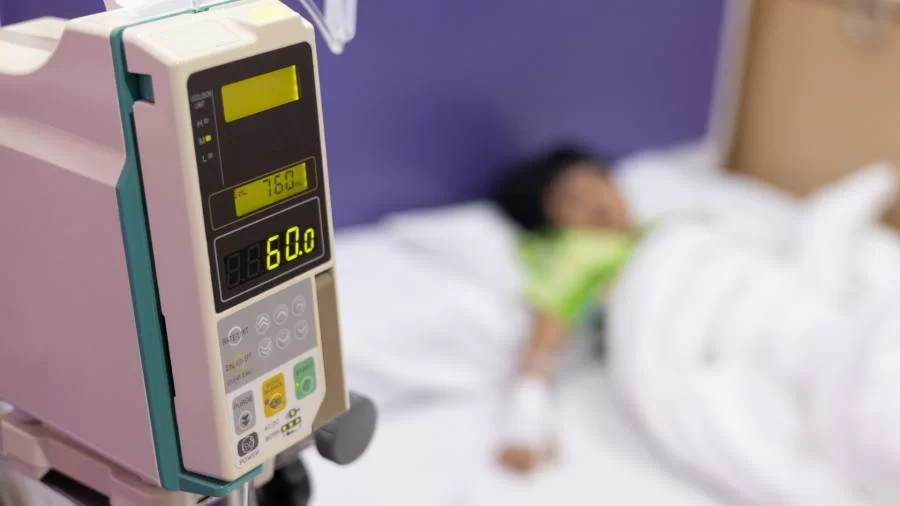 Boletim InfoGripe diz que vírus ligado a doenças respiratórias supera covid-19 em mortes de crianças