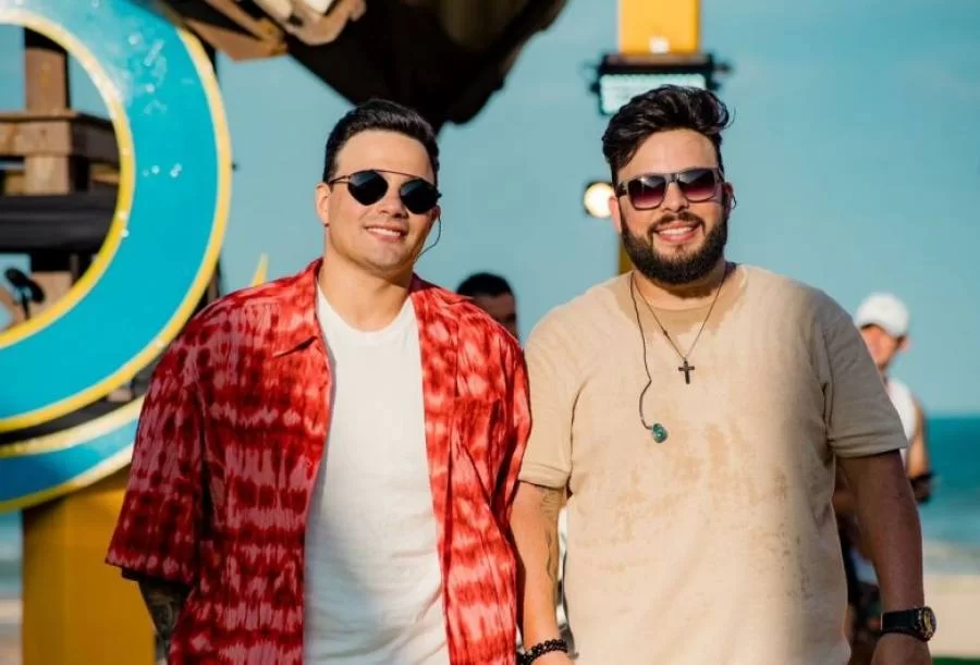 Em exclusiva, dupla Gustavo Moura e Rafael compartilham início da carreira e projetos recentes