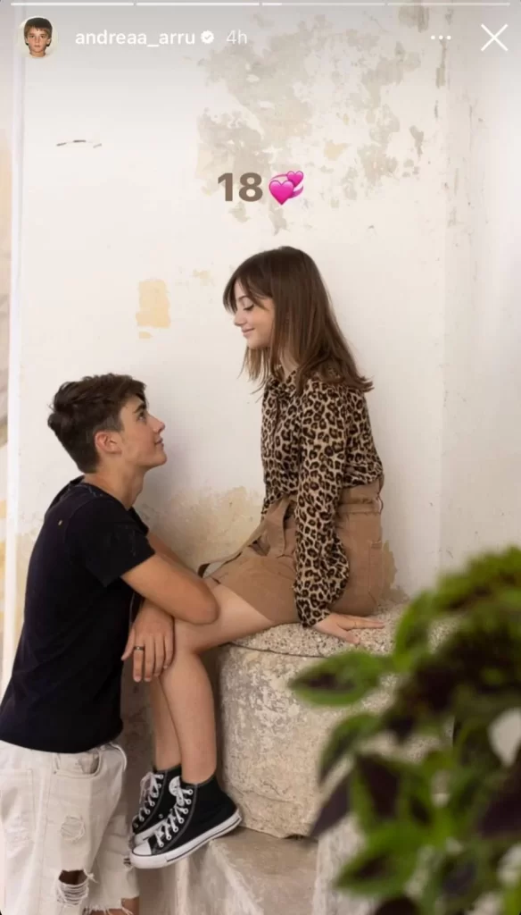 Casal da série Di4ries aparece juntos nas redes sociais, após rumores de um relacionamento