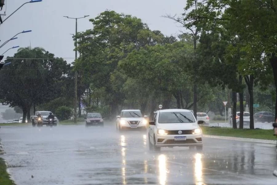Calorão e pancada de chuvas: semana promete ser intensa em Tocantins, segundo o INMET