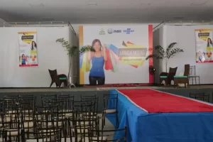 Liquida modas movimenta  comÃÂ©rcio no fim de semana