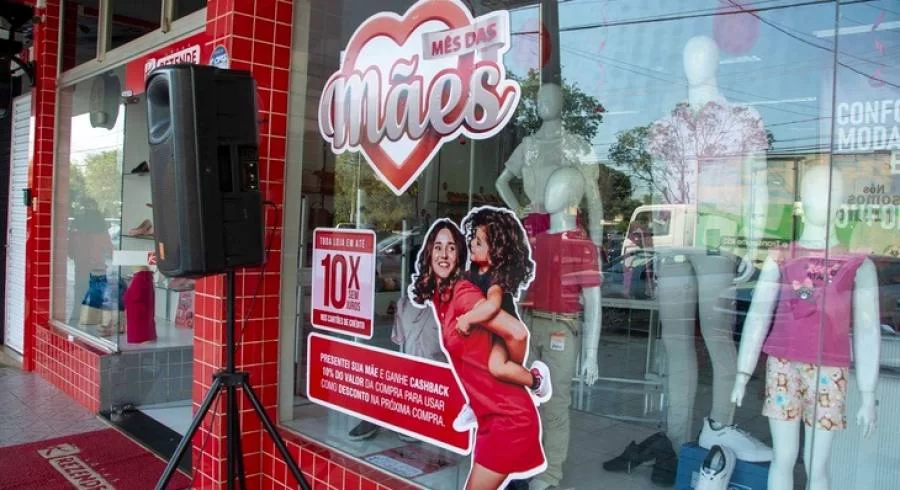 De buquÃª de rosas a eletrônicos, presentes para as mães tem vários preços em Palmas e no TO; confira a pesquisa do Procon