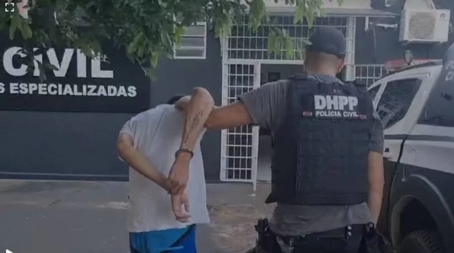 Homem é preso após entrar em confronto com a polícia