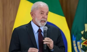 Congresso derruba o veto de Lula e implementa a proibição das 'saidinhas' de presos do semiaberto para visitar suas famílias