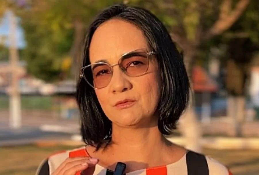 Confira a Palavra de Deus desta terça-feira (04), com a Pastora Mychella Hayssa