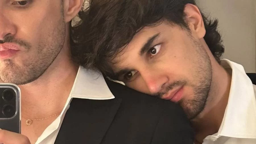 Jão revela namoro com Pedro Tófani em postagem de Dia dos Namorados