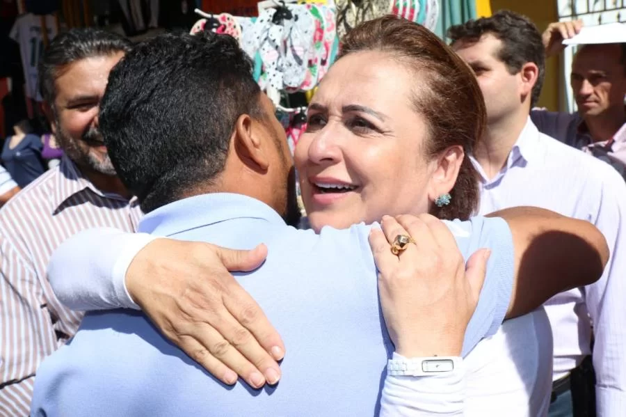 Na TV, KÃÂ¡tia Abreu diz que seu governo nÃÂ£o envergonharÃÂ¡ tocantinenses