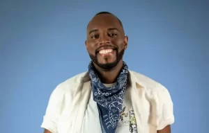 Ator, psicólogo e ex-AGC: Theo Black compartilha desafios e planos para o futuro de sua carreira