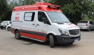 Homem morre após grave colisão entre duas motocicletas