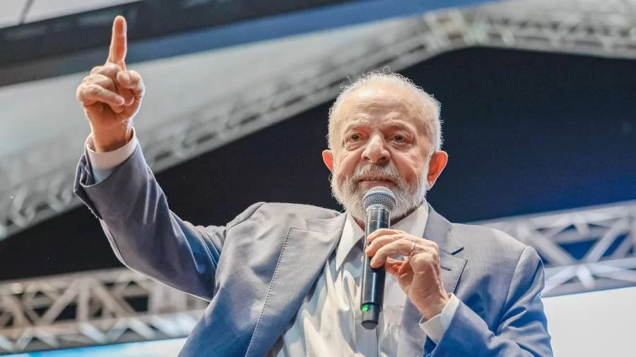 "Nunca em cima do povo trabalhador, do pobre", diz Lula sobre reajustes fiscais