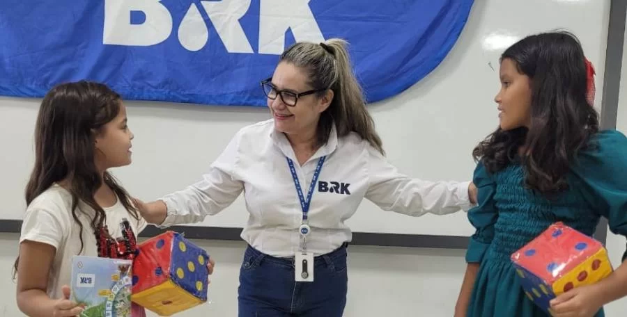 BRK participa de ação socioambiental no córrego Machado