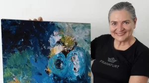 Através da arte, podemos nos questionar sobre o impacto humano, diz Gisele Faganello